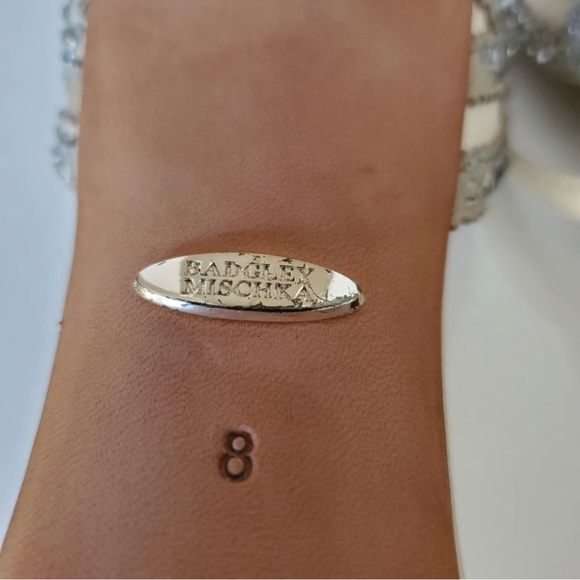 Badgley Mischka Kelly Chunky Heel Pump Ivory Size 8 - Picture 12 of 13